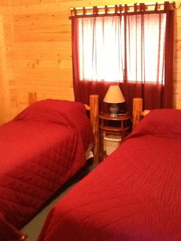 איילנד פארק Drift Lodge Moose Bay Cabins חדר תמונה